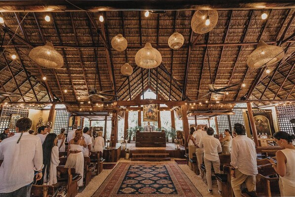 Banquet hall