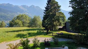 Exclusive Chalet | Garden view