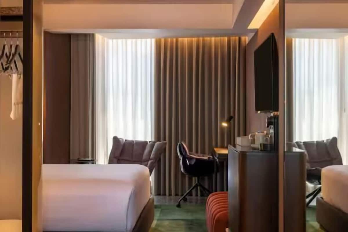 Minibar, coffre-fort pour ordinateur portable, bureau