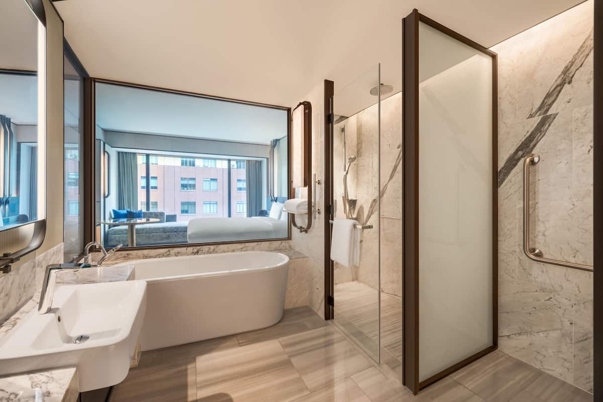Room, 1 King Bed, Accessible | In-room safe, individually decorated, individually furnished