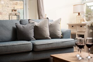 Televisión, chimenea