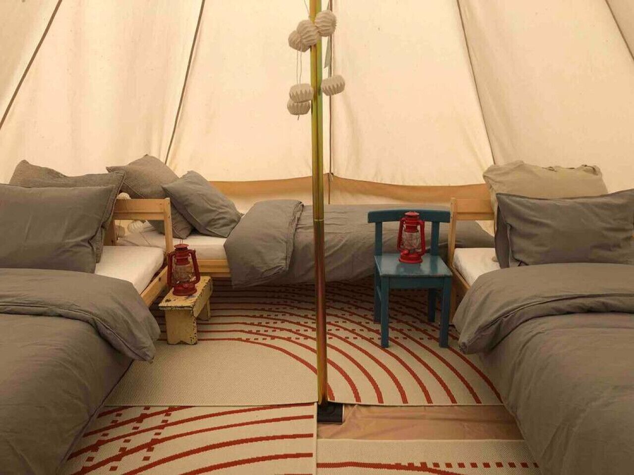 Iron/ironing board, travel crib, bed sheets