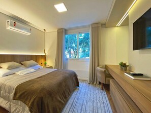 Leilighet | 2 soverom, blendingsgardiner, lydisolert og strykejern/-brett