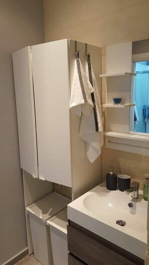 Towels, soap, toilet paper