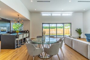 House | 3 bedrooms, Internet - Lux Villa With Pool Wynwood House by Rovetravel (Miami)