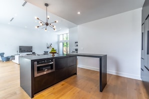 House | 3 bedrooms, Internet - Lux Villa With Pool Wynwood House by Rovetravel (Miami)