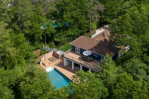 House | 3 bedrooms, Internet - Heated Pool Hot tub Beachwood Cove by Rovetravel (East Hampton)