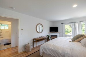 Hus | 3 soverom, skrivebord, strykejern/-brett og internett