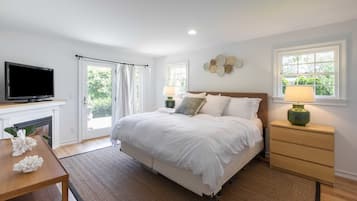 House | 3 bedrooms, desk, iron/ironing board, Internet