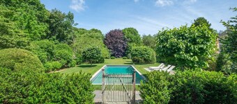 Heated Pool Driftwood Cottage by Rovetravel