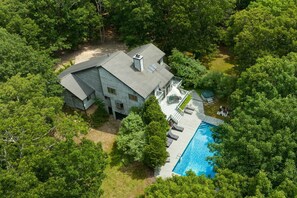 Casa | 6 quartos, acesso à internet de alta velocidade