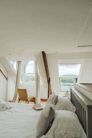 2 chambres, Wi-Fi gratuit, draps fournis
