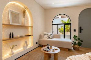 Living area - NEW Boutique Apartment 6 + Wi-fi + AC+ Big Terrace (Medellín)