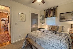 3 bedrooms, bed sheets