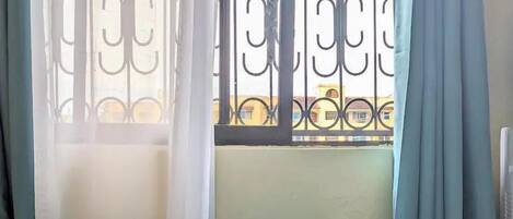 1 camera, ferro/asse da stiro, Wi-Fi, lenzuola