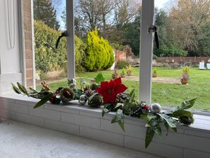 صورة غير مصنفة، 4 من 22، زرّ