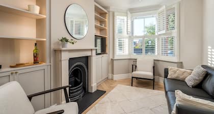 Pass the Keys | Stunning 3 Bedroom Townhouse in Central St Albans