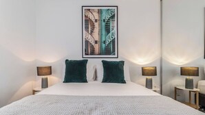 Room - Cityscape Comforts A Stylish Southbank Retreat (Melbourne)
