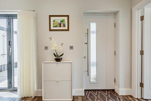 Interior - 3 Bed in Croyde (oc-k27809) (Croyde)