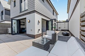 Terrace/patio - 3 Bed in Croyde (oc-k27809) (Croyde)