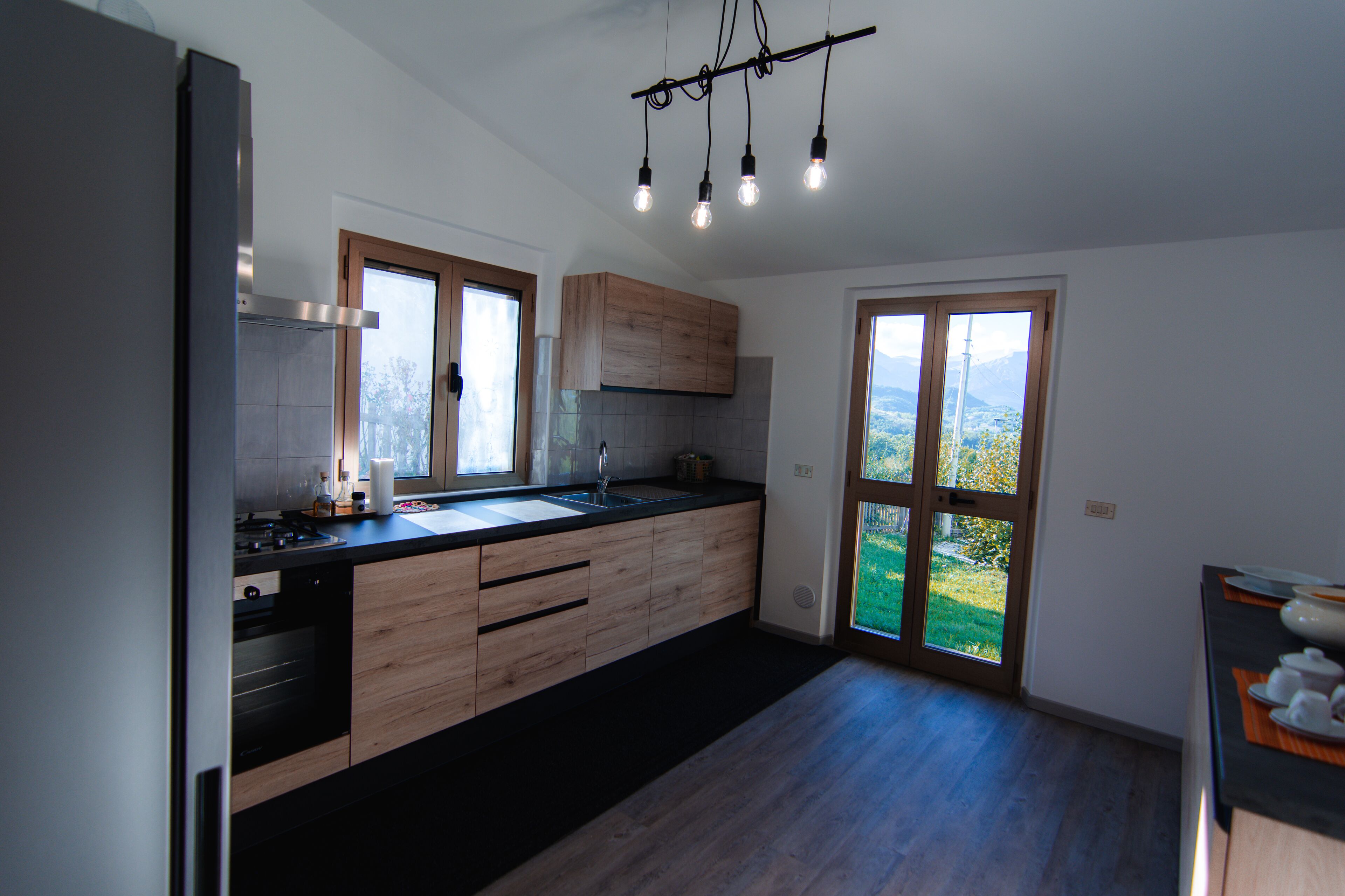 Refrigerador, horno, parrilla de estufa y lavavajillas 