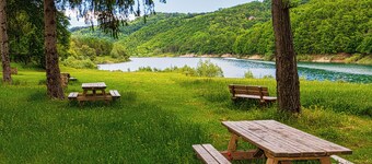 Villa à la campagne sur la montagne Sibillini à 15 km des randonnées en montagne