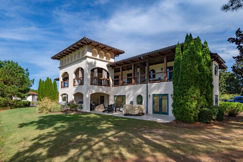 Relax in this serene environment-golf course views.