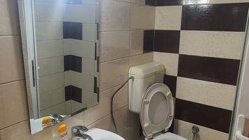 Comfort Room | Bathroom