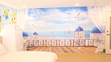 Down duvets, individually decorated, free WiFi