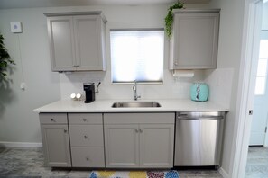 Fridge, microwave, oven, stovetop - Modern Home Located in Westland  (Westland)