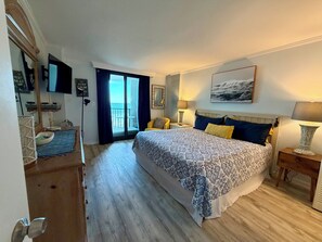 2 chambres, fer et planche à repasser, lit parapluie, Wi-Fi gratuit