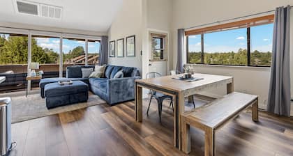 Stunning Mnt. View Condo - Central, Sleeps 4, A/C!