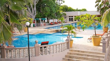 Alberca al aire libre