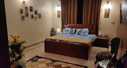 Comfortable Home in Karachi