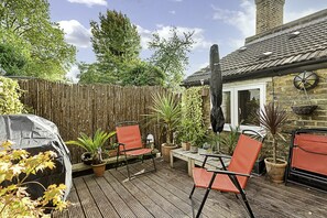 Exterior - Beautiful Abode In the South West (London)