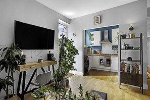 Private kitchen - Beautiful Abode In the South West (London)