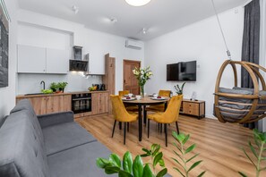 TV - Beautiful Cracow Apartments by Cozyplace - Ap. 6 (Kraków)