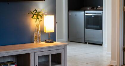 Minutes to downtown Apex! Freshly renovated! Sleeps up to 8! Big backyard!