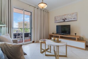 Apartment, Smoking | 3 bedrooms - Gilda Apartment in Funchal (Funchal)