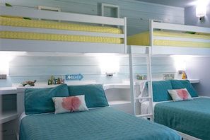 3 Schlafzimmer, Reisekinderbett, kostenloses WLAN, Bettwäsche