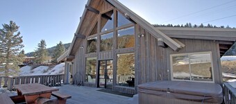 Peace Like a River Mountain Home Cabin - Red River, New Mexico, Hot Tub Optional