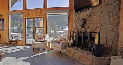 Peace Like a River Mountain Home Cabin - Red River, New Mexico, Hot Tub Optional