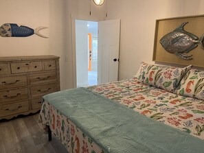 3 bedrooms, iron/ironing board, free WiFi, bed sheets - Sunray Oasis (Port St. Joe)