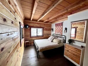 2 habitaciones, cuna de viaje, wifi gratis y ropa de cama 