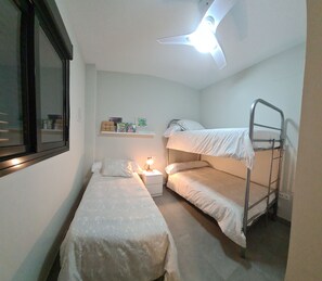 2 quartos, ferros/tábuas de passar roupa, berço de viagem, Wi-Fi