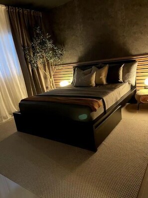 3 bedrooms, in-room safe, free WiFi