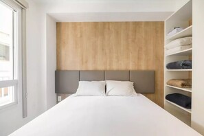 1 quarto, ferros/tábuas de passar roupa, Wi-Fi, roupa de cama