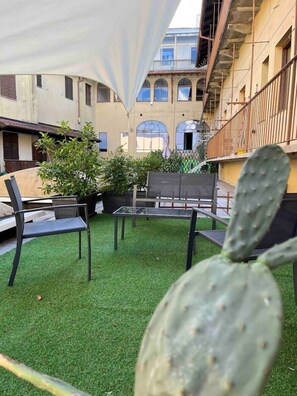 Terrace/patio - #DavVeroCasa - Apartment with terrace downtown (Biella)