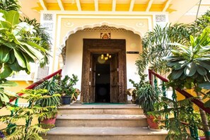 Exterior detail - Deluxe Double Room #6/ W breakfast (Jaipur)