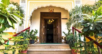 Deluxe Double Room #6/ W breakfast